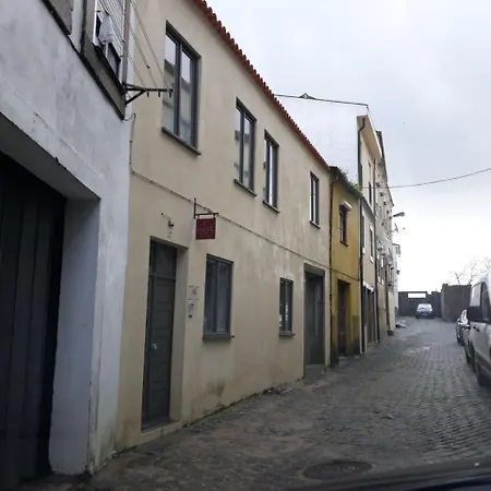 Sao Luis * Oporto